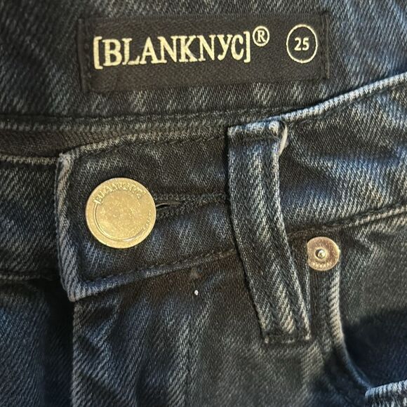 Blank NYC Mercury Rising Blue Black Denim Jean Mini Skirt w Asymmetrical Zipper - Picture 2 of 4